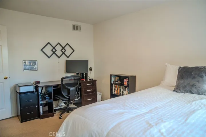 2nd level second bedroom