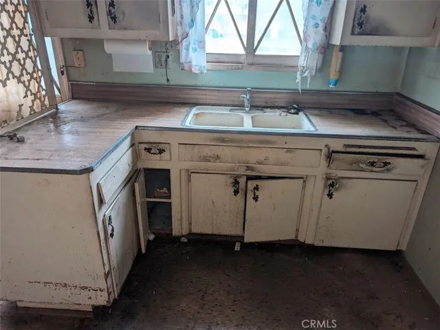 1656 E Hawthorne Street, Ontario, California 91764