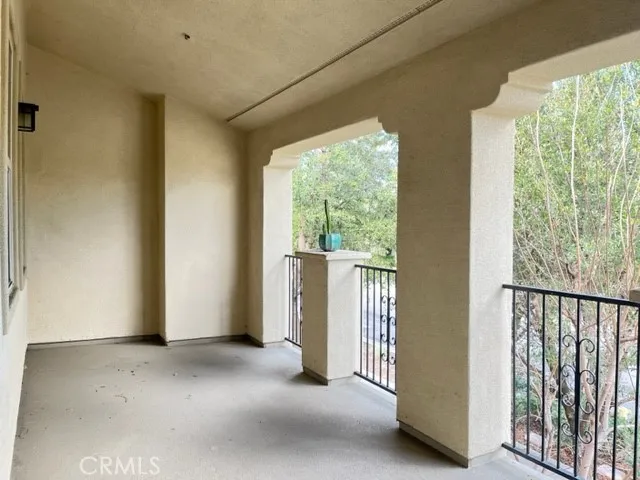 2nd floor huge balcony