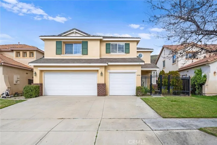 32520 Sprucewood Way, Lake Elsinore, California 92532