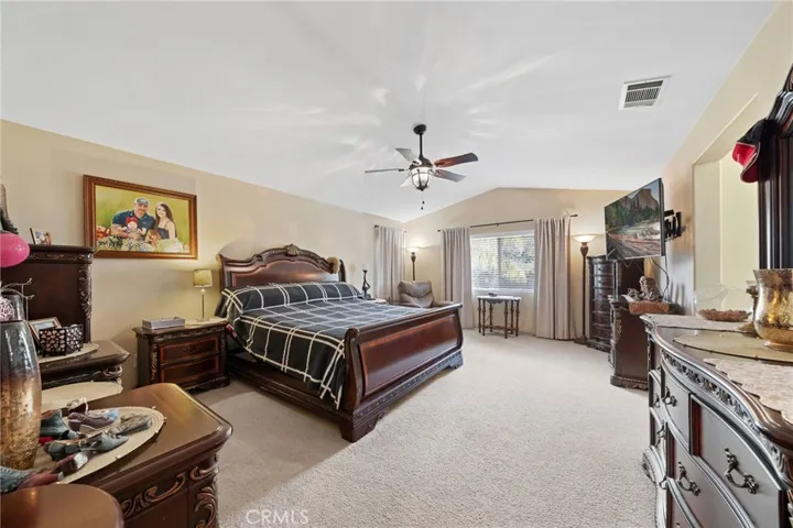 32520 Sprucewood Way, Lake Elsinore, California 92532