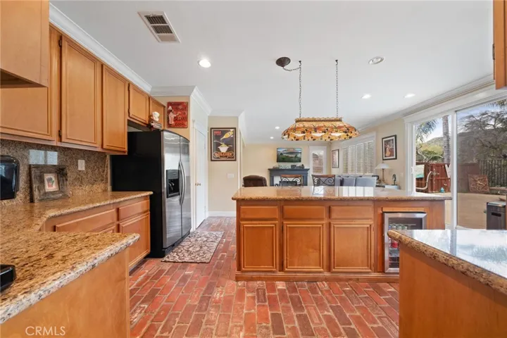 32520 Sprucewood Way, Lake Elsinore, California 92532