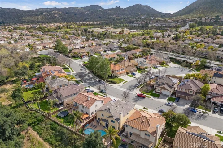 32520 Sprucewood Way, Lake Elsinore, California 92532