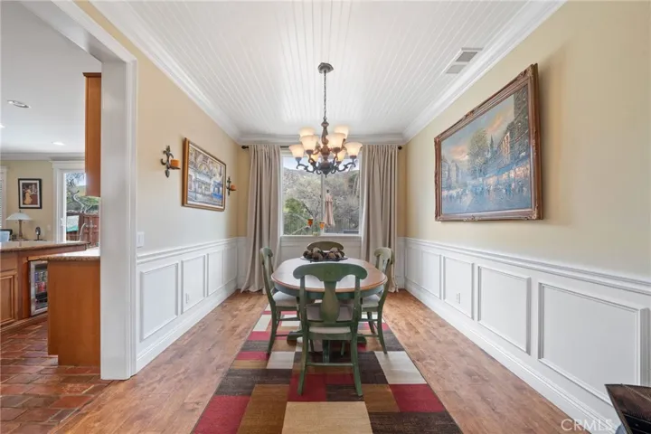 32520 Sprucewood Way, Lake Elsinore, California 92532