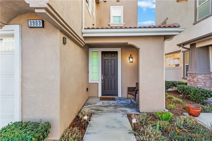 3903 Boulder Drive, Jurupa Valley, California 92509