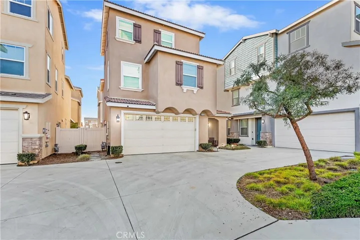 3903 Boulder Drive, Jurupa Valley, California 92509