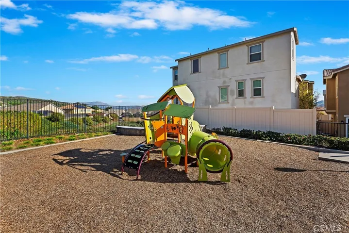 3903 Boulder Drive, Jurupa Valley, California 92509