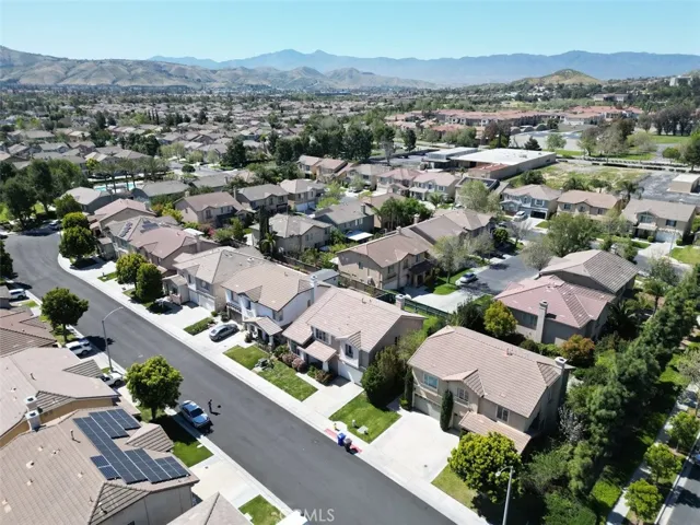 4802 Lakerun Court, Riverside, California 92505
