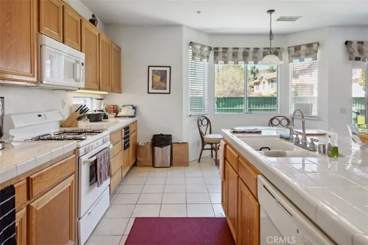 4802 Lakerun Court, Riverside, California 92505
