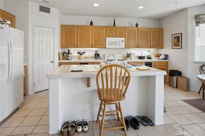4802 Lakerun Court, Riverside, California 92505