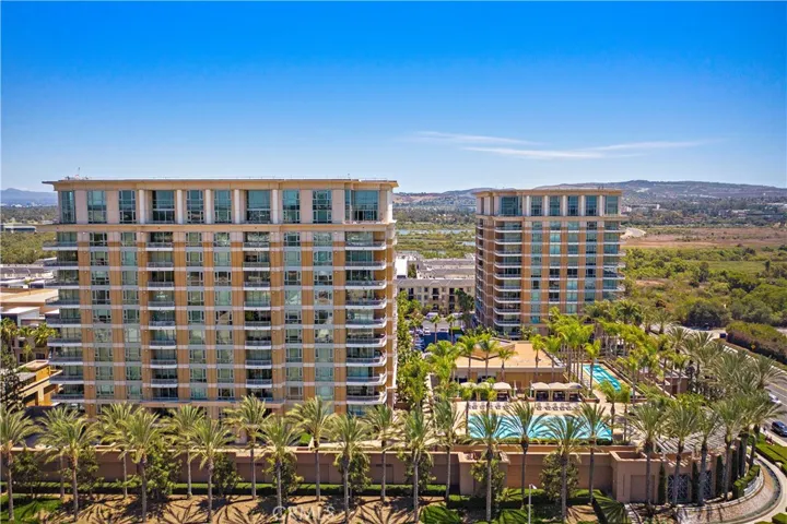 5082 Scholarship, Irvine, California 92612