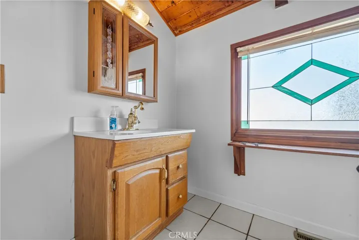3239 W Avenue L8, Lancaster, California 93536