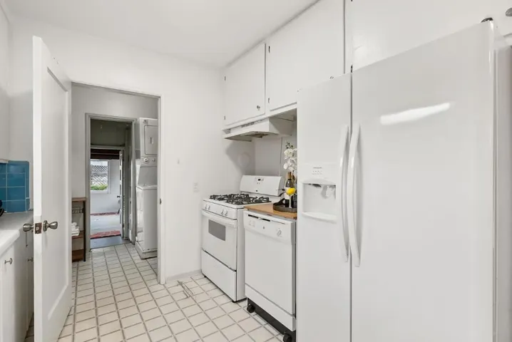 2596 Cowper Street, Palo Alto, California 94301