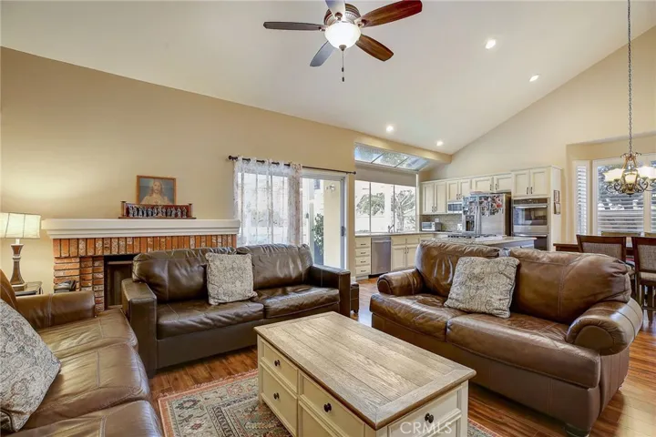 24360 Via Lomas De Yorba E, Yorba Linda, California 92887