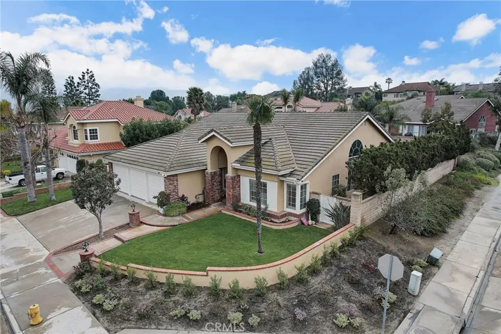 24360 Via Lomas De Yorba E, Yorba Linda, California 92887