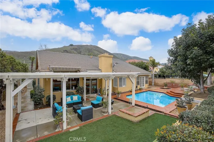 24360 Via Lomas De Yorba E, Yorba Linda, California 92887