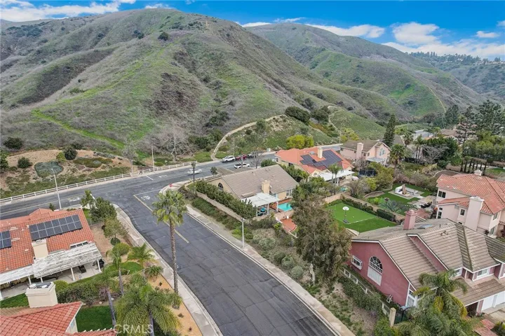 24360 Via Lomas De Yorba E, Yorba Linda, California 92887