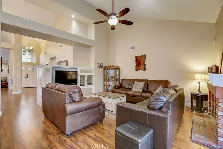 24360 Via Lomas De Yorba E, Yorba Linda, California 92887