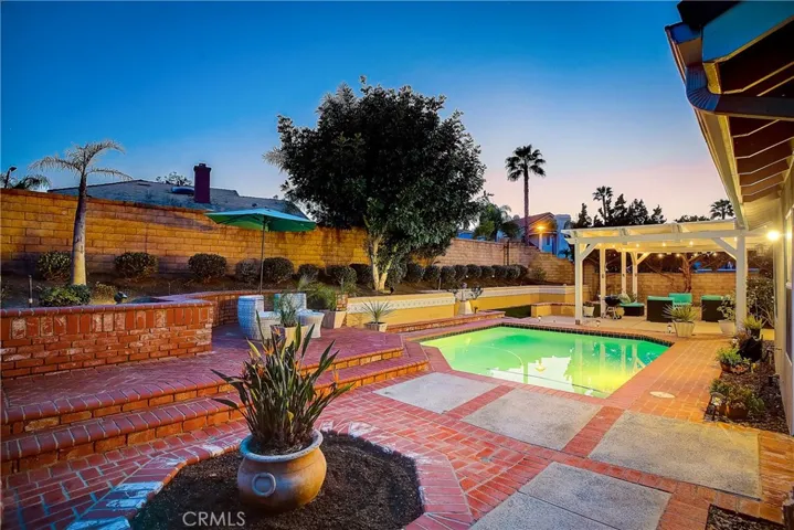 24360 Via Lomas De Yorba E, Yorba Linda, California 92887