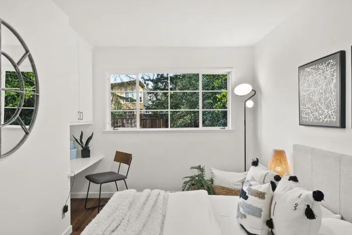 3507 Laguna Avenue, Palo Alto, California 94306