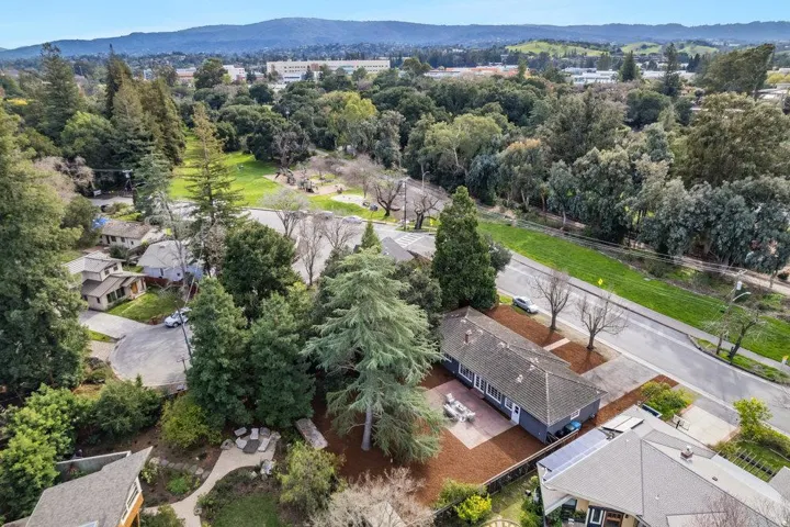 3507 Laguna Avenue, Palo Alto, California 94306