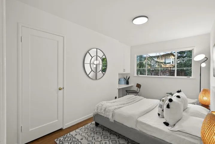 3507 Laguna Avenue, Palo Alto, California 94306