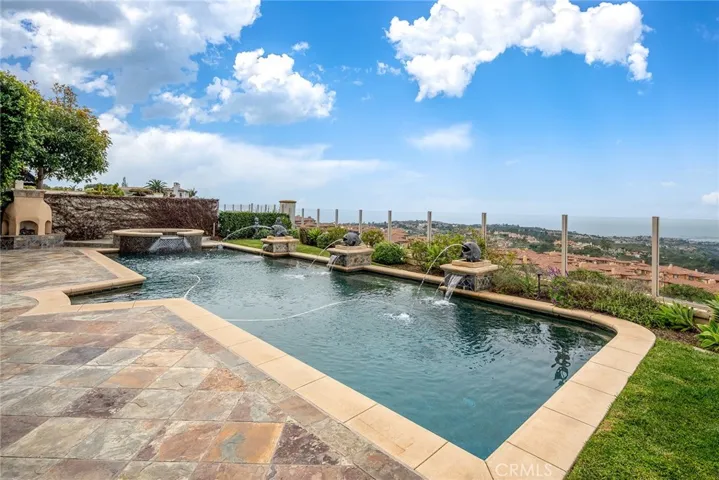 2 Via Rubino, Newport Coast, California 92657