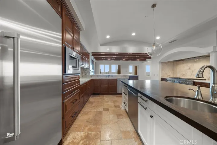 2 Via Rubino, Newport Coast, California 92657