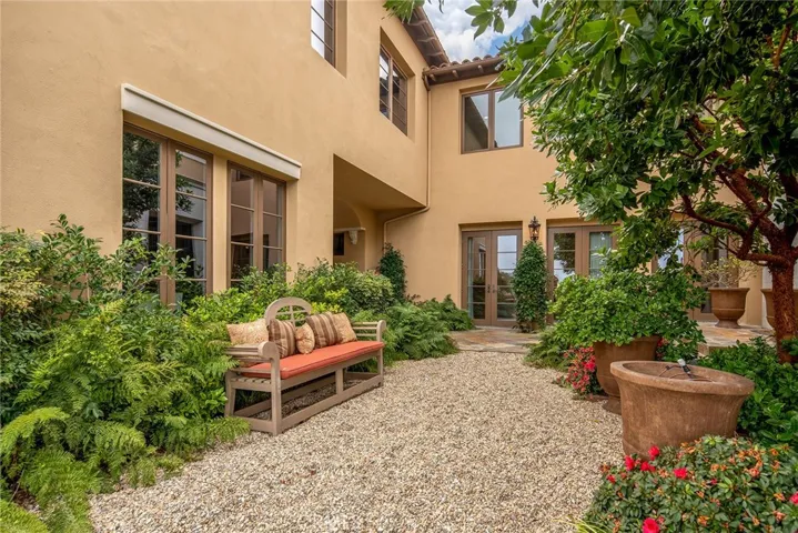 2 Via Rubino, Newport Coast, California 92657