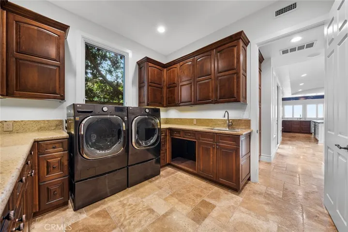 2 Via Rubino, Newport Coast, California 92657