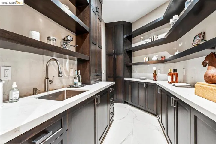 Butler's Pantry