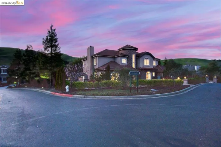 207 Lyndhurst Pl, San Ramon, California 94583