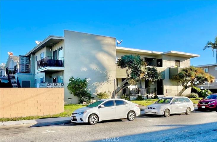 4755 W Broadway, Hawthorne, California 90250