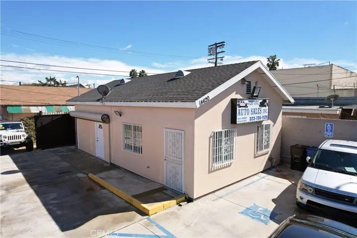 4620 S Vermont Avenue, Los Angeles, California 90037