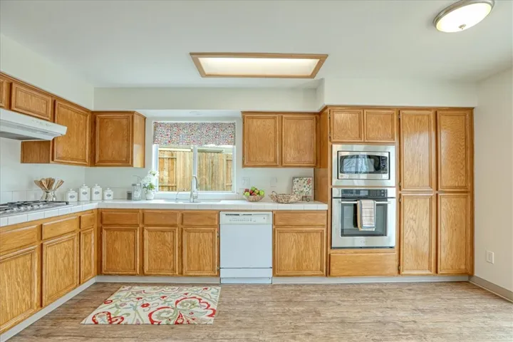 2307 Arciero Court, Paso Robles, California 93446