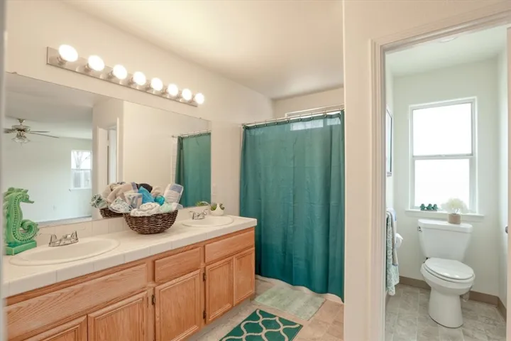 2307 Arciero Court, Paso Robles, California 93446
