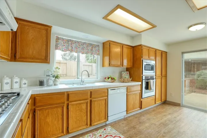 2307 Arciero Court, Paso Robles, California 93446