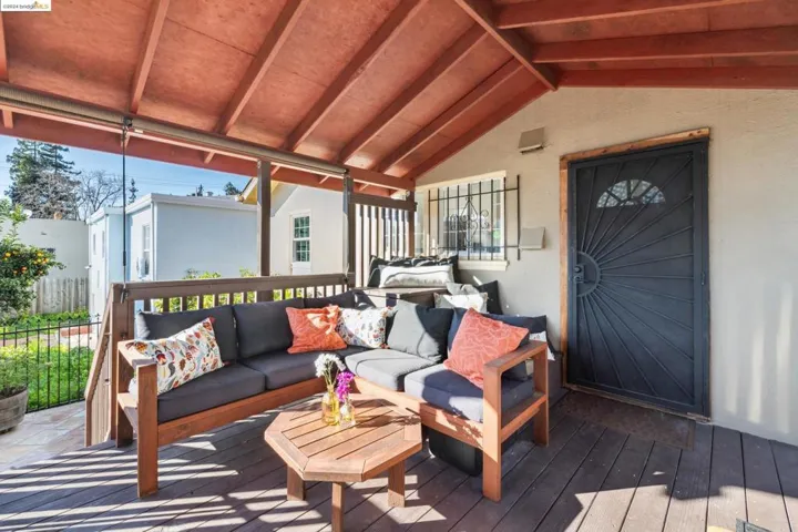 2919 E 29th St, Oakland, California 94601