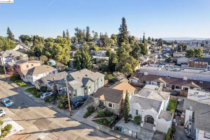 2919 E 29th St, Oakland, California 94601