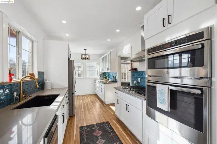2919 E 29th St, Oakland, California 94601