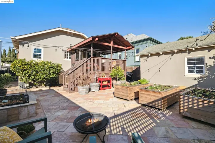 2919 E 29th St, Oakland, California 94601
