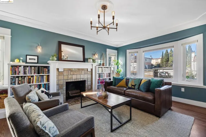 2919 E 29th St, Oakland, California 94601