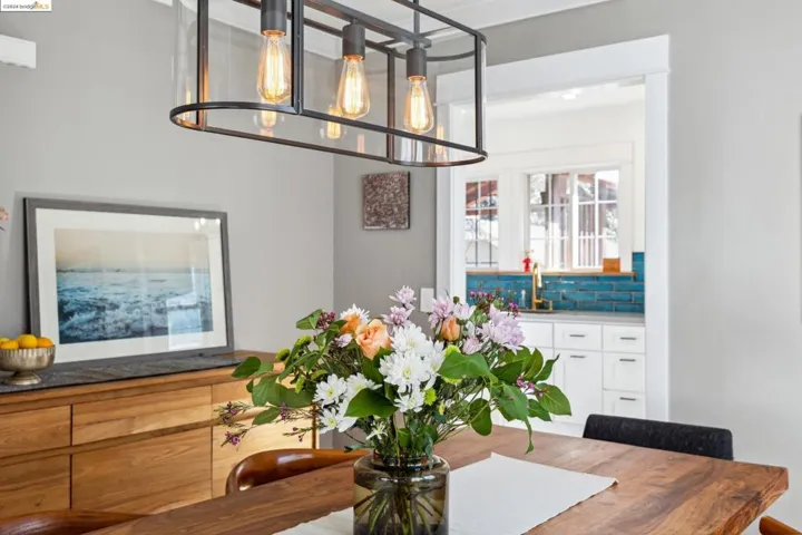 2919 E 29th St, Oakland, California 94601