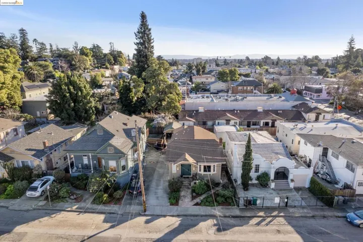 2919 E 29th St, Oakland, California 94601