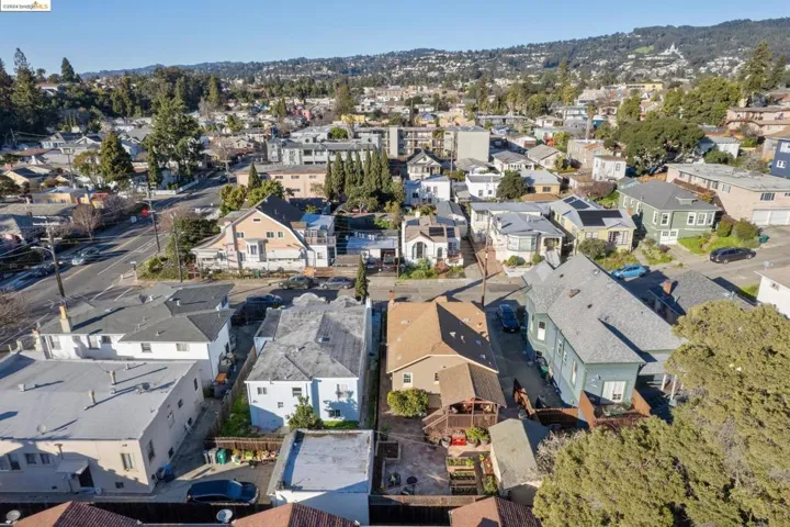 2919 E 29th St, Oakland, California 94601