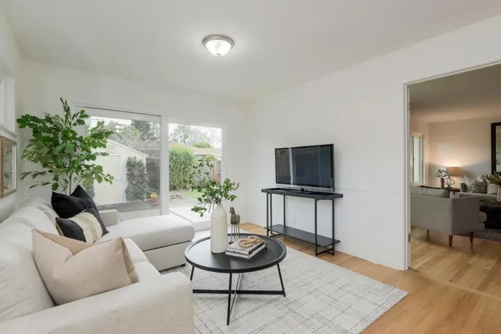 317 W Meadow Drive, Palo Alto, California 94306