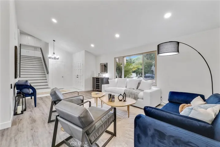 6975 E Rutgers Drive, Anaheim Hills, California 92807
