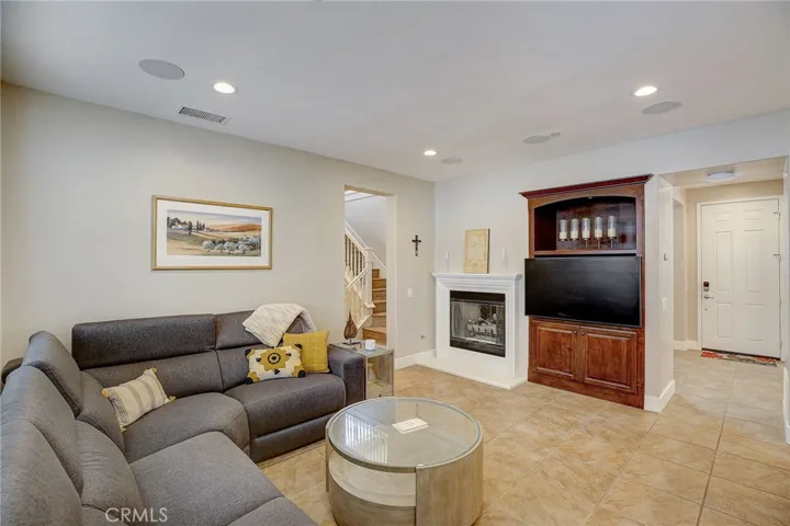 8209 E Loftwood Lane, Orange, California 92867