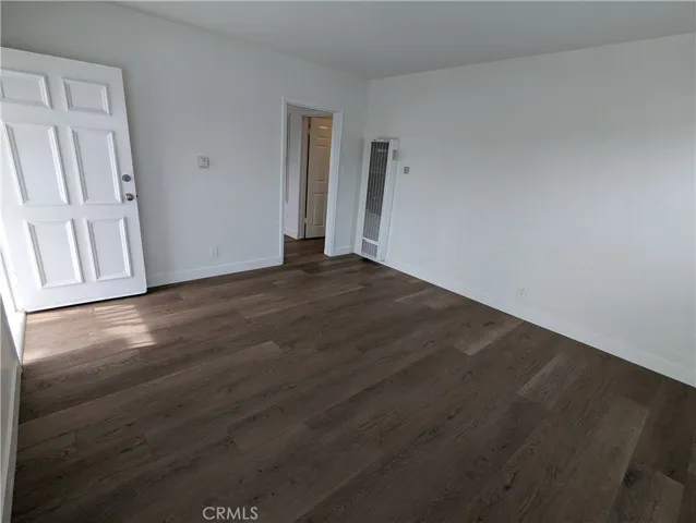 5251 Jillson Street, Commerce, California 90040