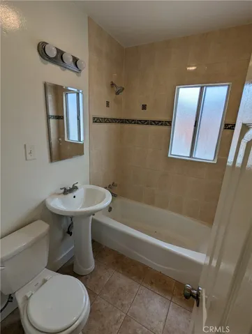 5251 Jillson Street, Commerce, California 90040